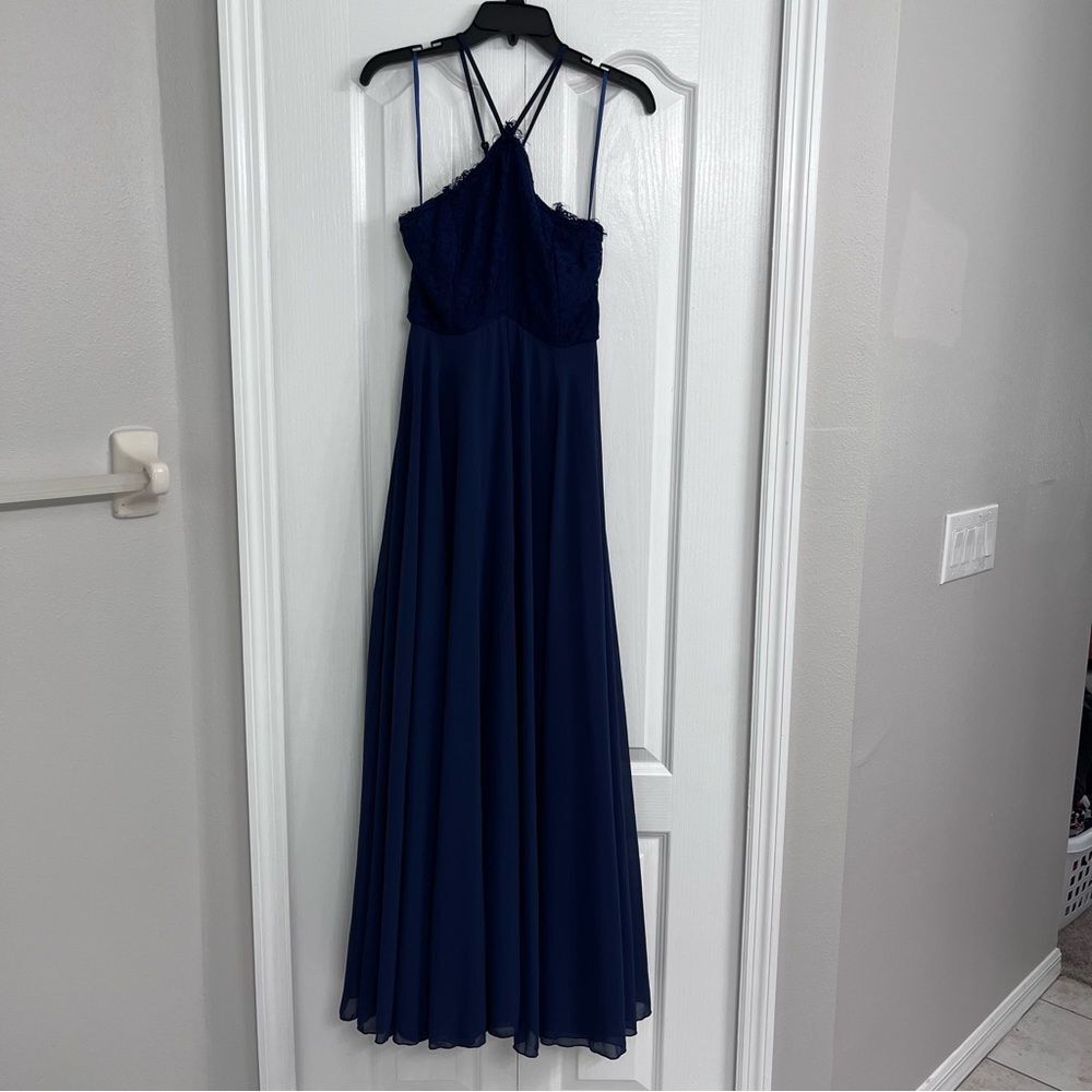 Lulu’s womens halter neck criss cross back lace top maxi dress blue medium